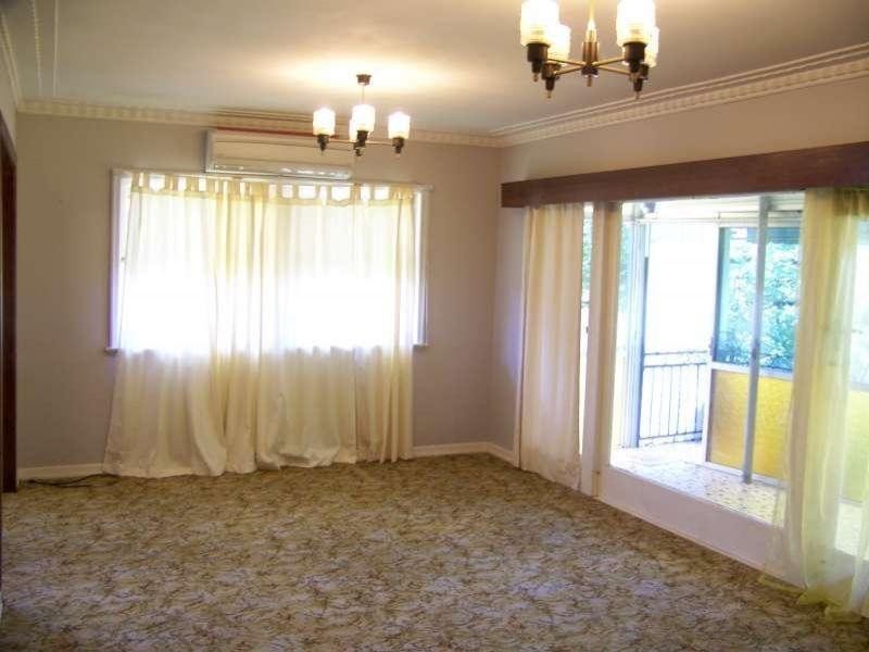 11 Minimine Street, Stafford QLD 4053