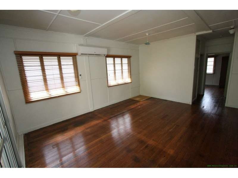 160 Morehead Street, Norman Park QLD 4170