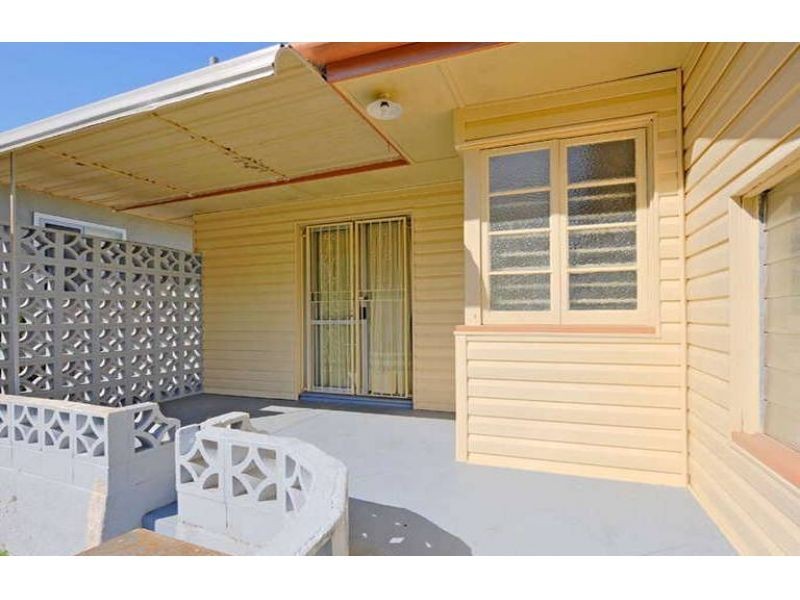 160 Morehead Street, Norman Park QLD 4170