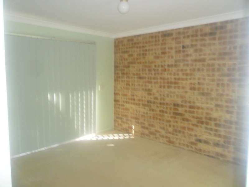 6, 71 Olsen Avenue, Labrador QLD 4215