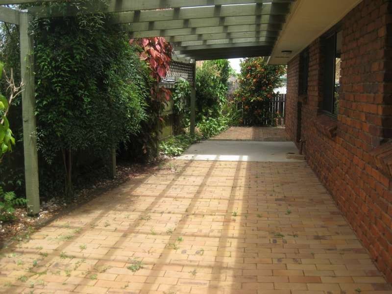 77 Diamond Avenue, Kallangur QLD 4503