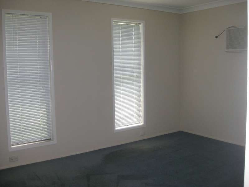 77 Diamond Avenue, Kallangur QLD 4503