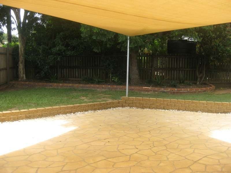 77 Diamond Avenue, Kallangur QLD 4503