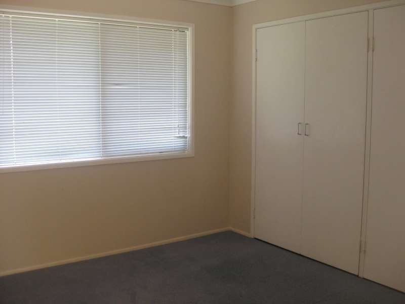 77 Diamond Avenue, Kallangur QLD 4503