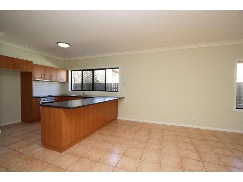 16 Meymot Street, Banyo QLD 4014