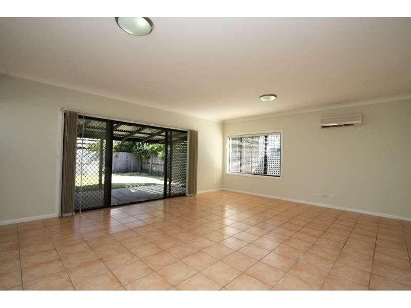 16 Meymot Street, Banyo QLD 4014