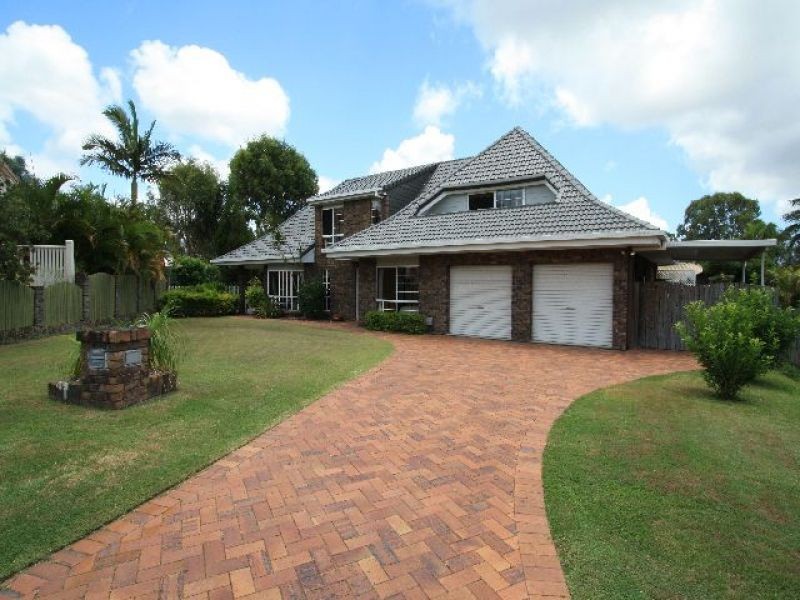 6 Rolls Court, Carindale QLD 4152