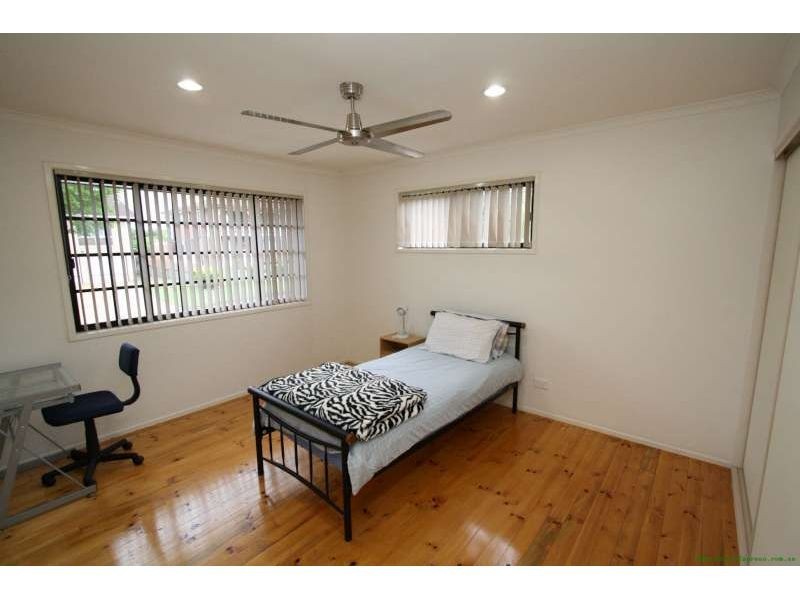 10 Dumaresq Street, Sunnybank Hills QLD 4109