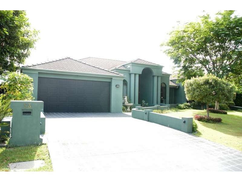53 Highvale Drive, Helensvale QLD 4212