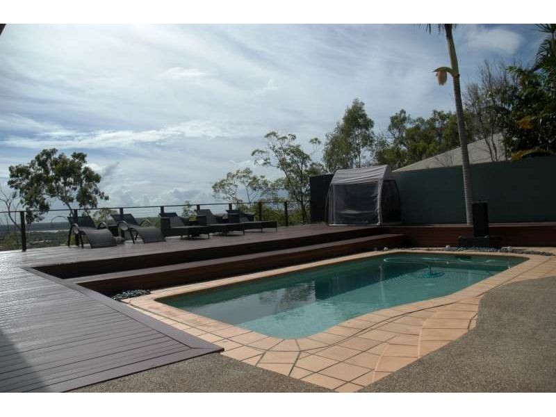 53 Highvale Drive, Helensvale QLD 4212