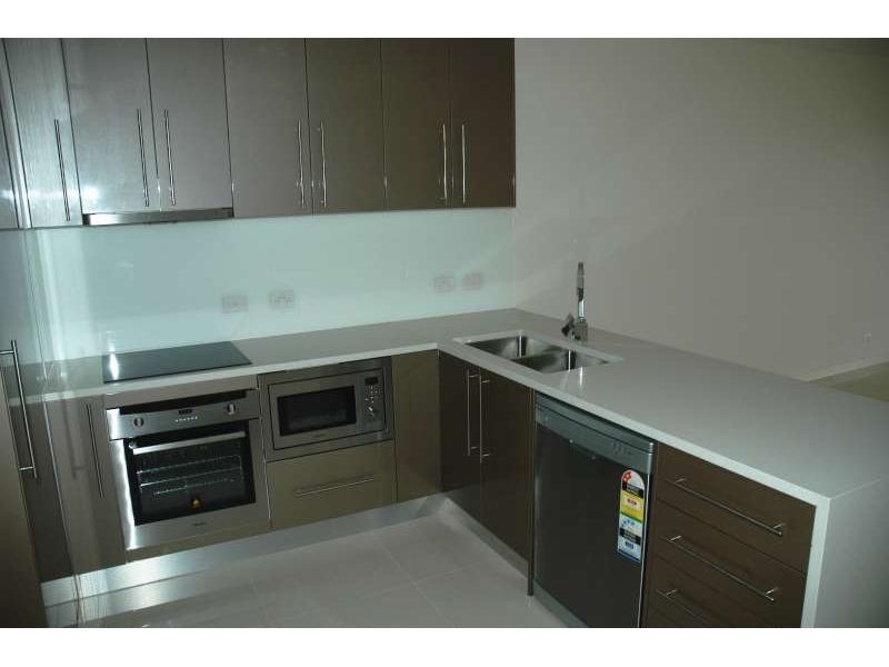 4/3046 Quay South Drive, Carrara QLD 4211