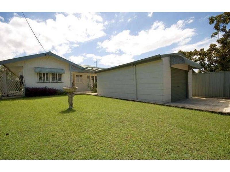 34 Ernest Street, Labrador QLD 4215