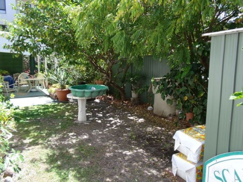 5, 213 Scarborough Street, Southport QLD 4215