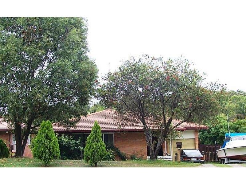 12 Winani Drive, Ashmore QLD 4214