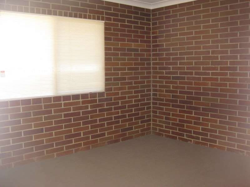 1/144 Frenchs Road, Petrie QLD 4502