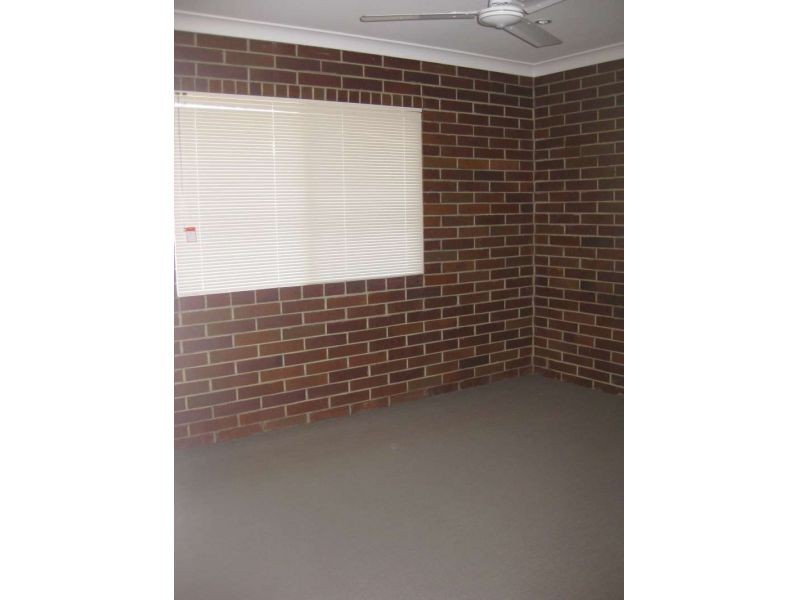 1/144 Frenchs Road, Petrie QLD 4502