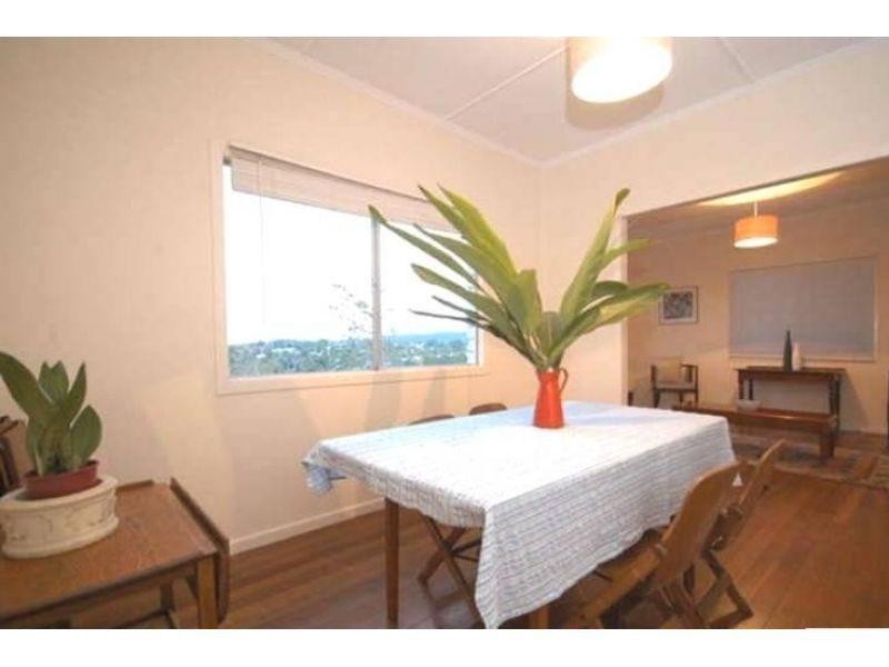 80 Willmington Street, Newmarket QLD 4051