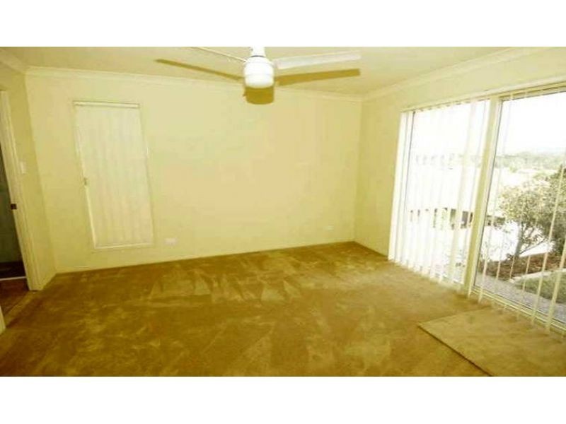 11 Kite Circuit, Arundel QLD 4214