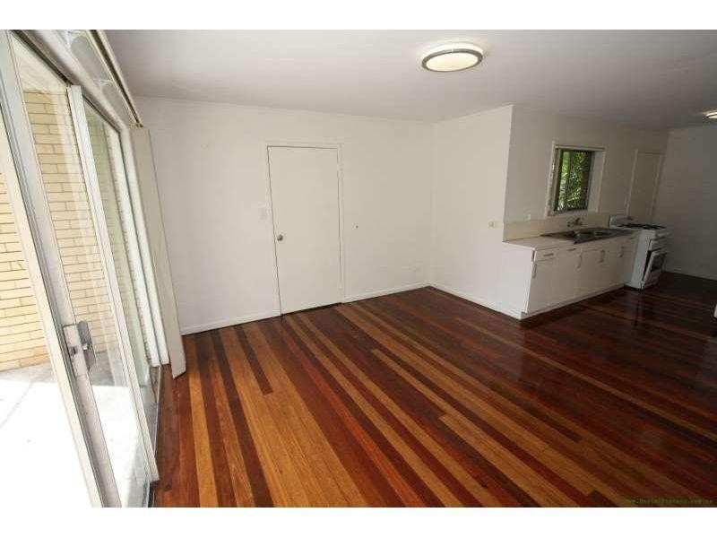 4/8 Dyne Street, Red Hill QLD 4059