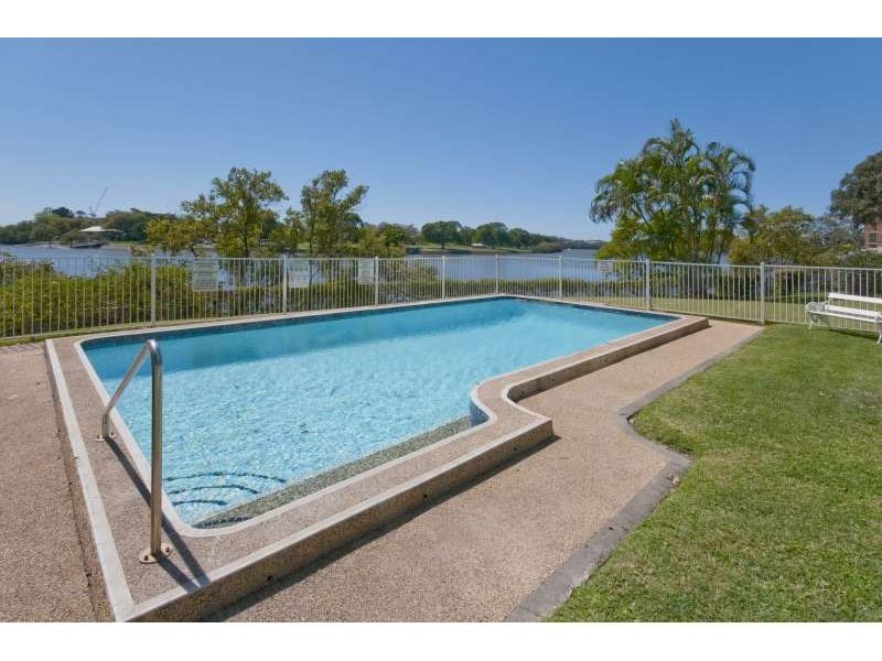 12/2 Sandford Street, St Lucia QLD 4067