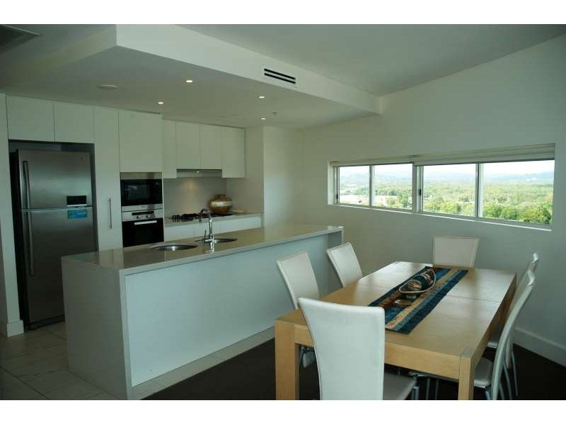 1001/2 Creek Street, Coolangatta QLD 4225