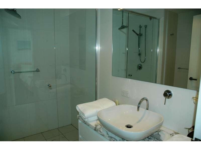 1001/2 Creek Street, Coolangatta QLD 4225