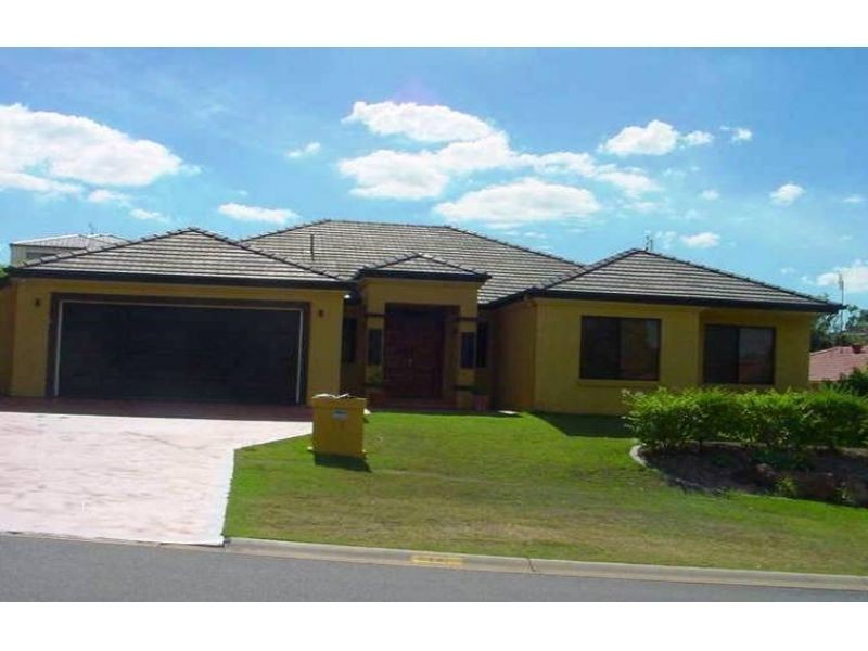 14 Petworth Court, Arundel QLD 4214