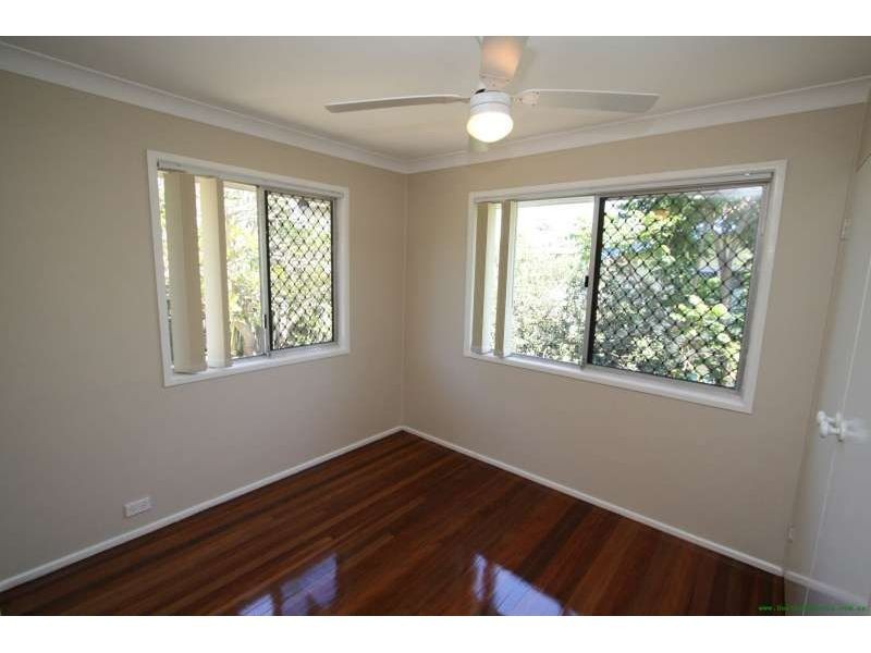 48 Camelia Avenue, Logan Central QLD 4114