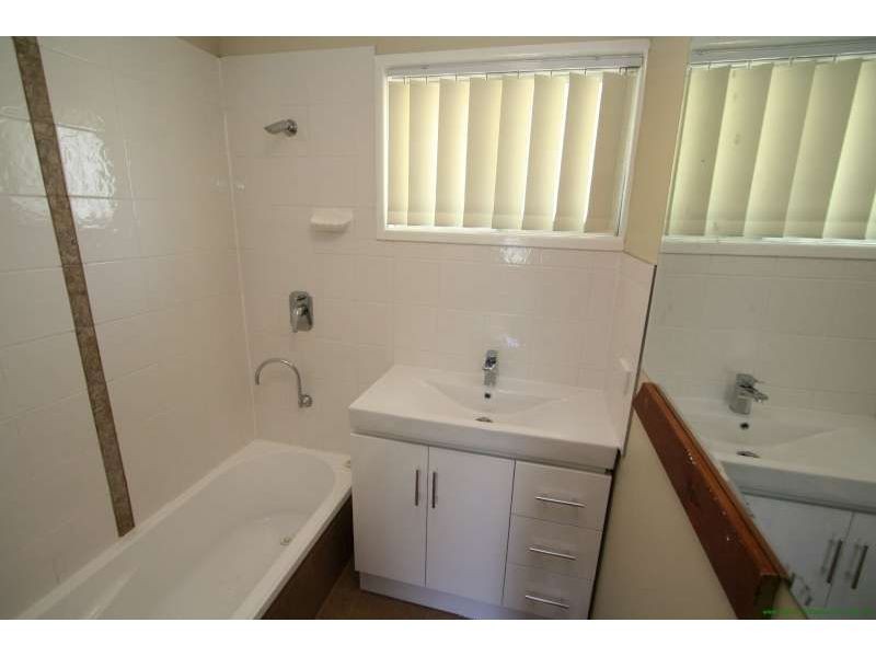 48 Camelia Avenue, Logan Central QLD 4114