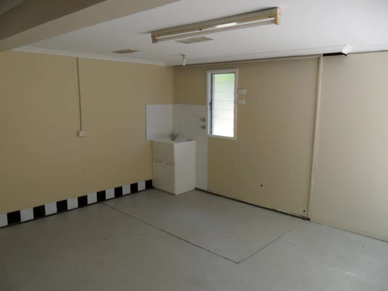 48 Camelia Avenue, Logan Central QLD 4114