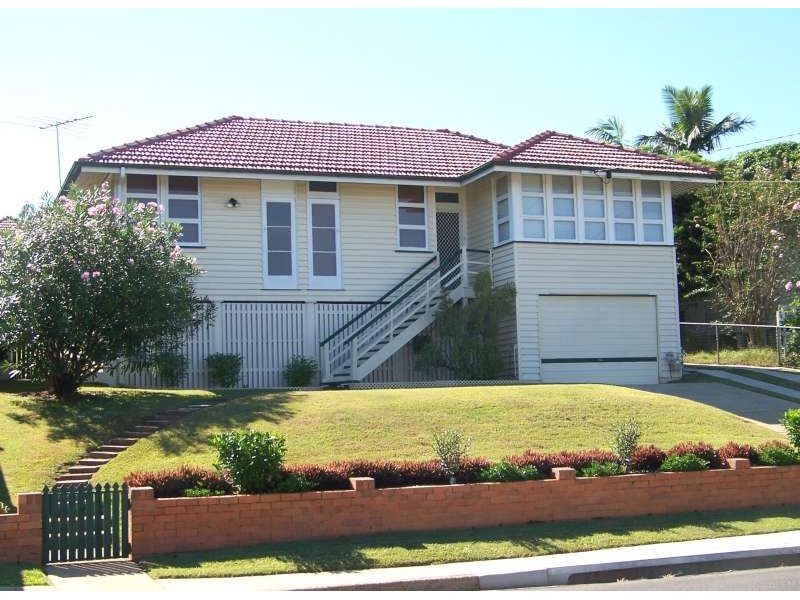 9 Macedon Street, Wavell Heights QLD 4012