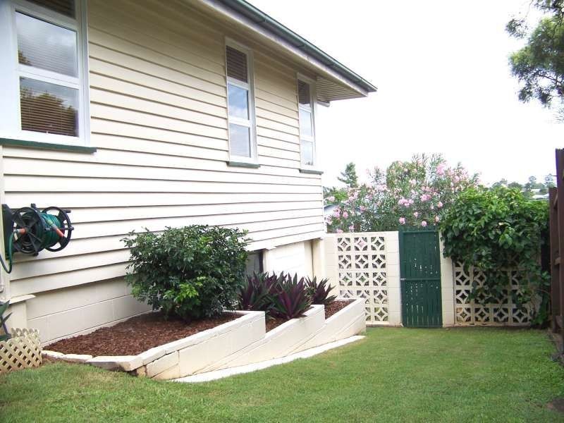 9 Macedon Street, Wavell Heights QLD 4012