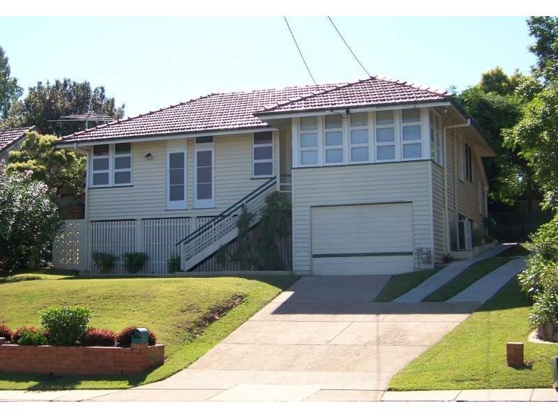 9 Macedon Street, Wavell Heights QLD 4012