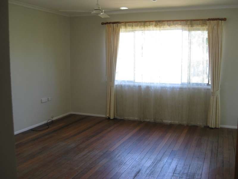 219 Duffield Road, Kallangur QLD 4503