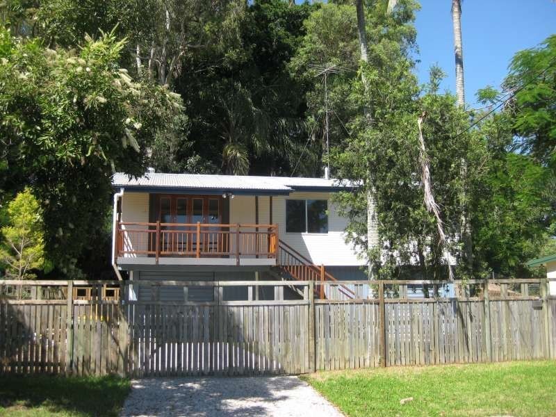 18 Joseph Street, Deception Bay QLD 4508