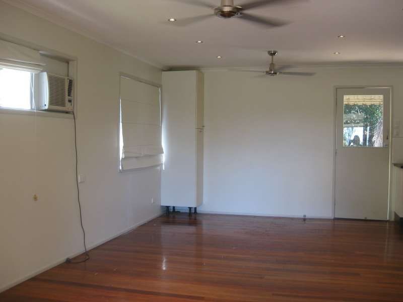 18 Joseph Street, Deception Bay QLD 4508