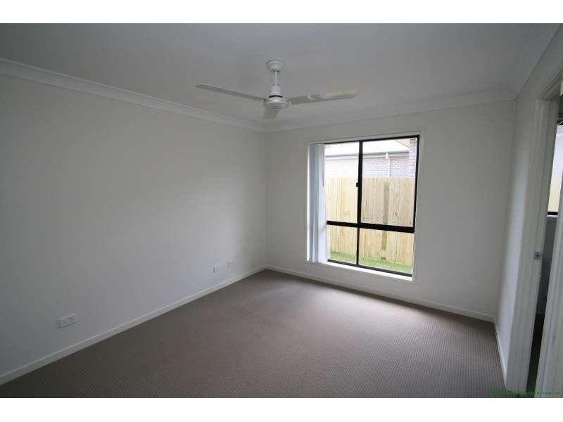 5 Voyager Street, Marsden QLD 4132