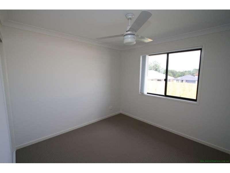 5 Voyager Street, Marsden QLD 4132