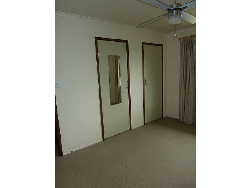 2, 13 Caroline Avenue, Southport QLD 4215