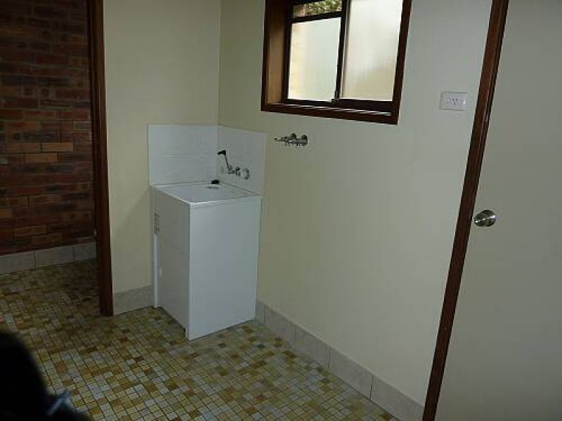 2, 13 Caroline Avenue, Southport QLD 4215