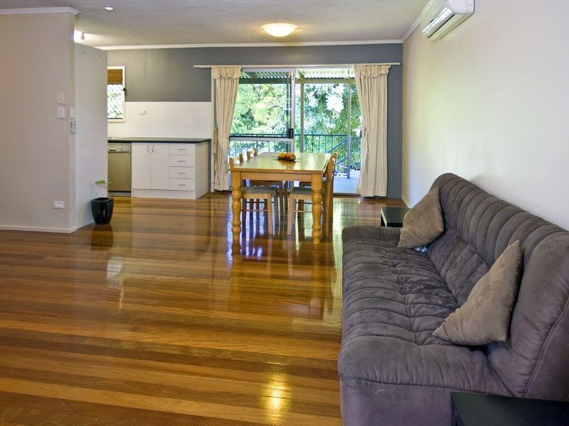 55 Ormonde Road, Yeronga QLD 4104