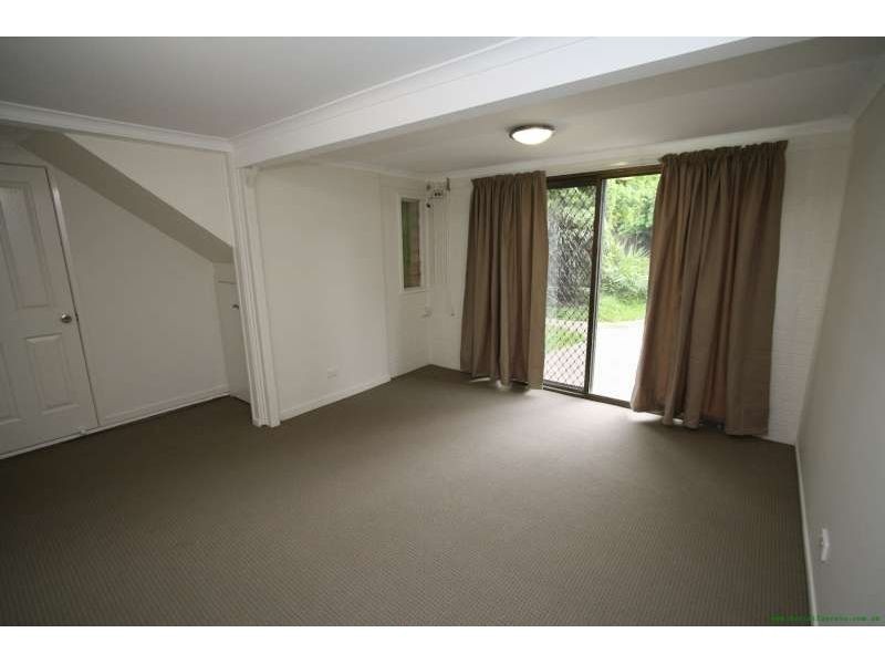 55 Ormonde Road, Yeronga QLD 4104