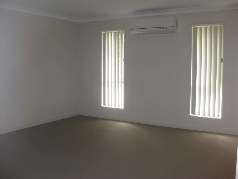 5 Newmarket Drive, Morayfield QLD 4506