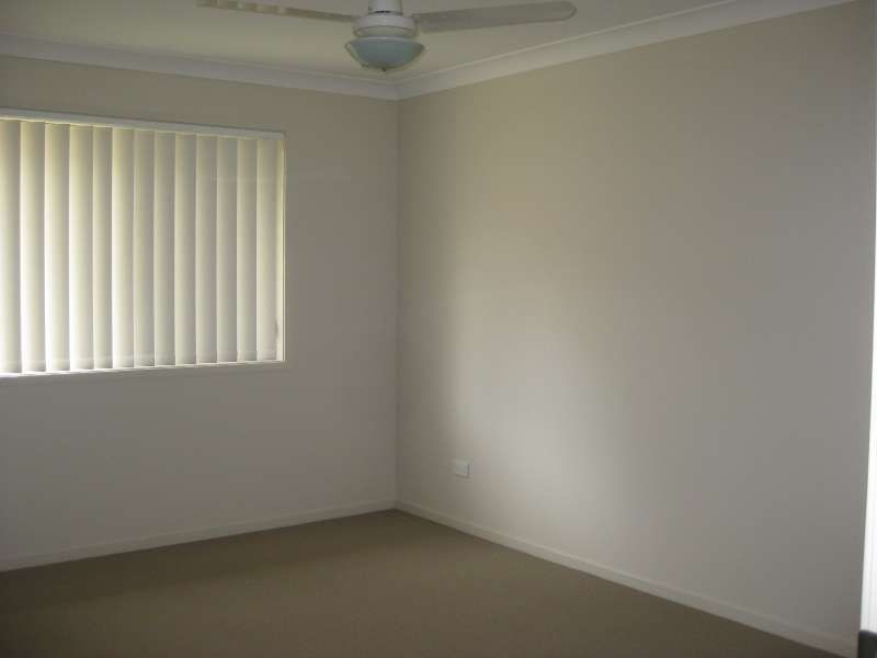 5 Newmarket Drive, Morayfield QLD 4506