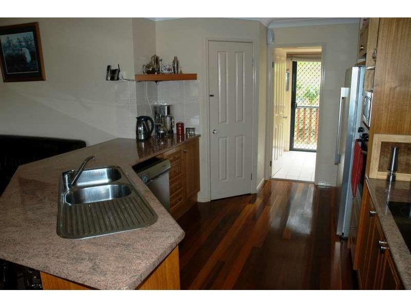 2 Riverina Court, Mudgeeraba QLD 4213