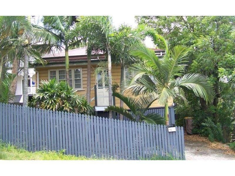 32 Normanby Terrace, Kelvin Grove QLD 4059