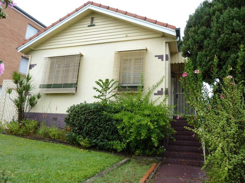 245 Old Cleveland Road, Coorparoo QLD 4151