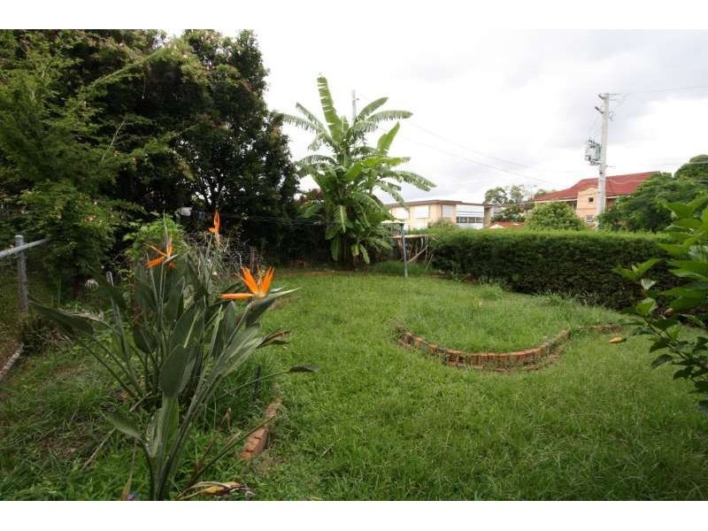 245 Old Cleveland Road, Coorparoo QLD 4151