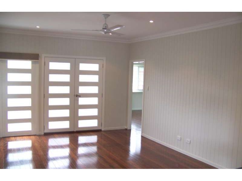 32 Bowen Street, Windsor QLD 4030