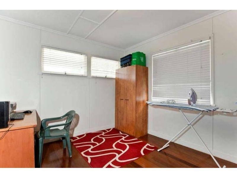 6 Farrar Street, Acacia Ridge QLD 4110